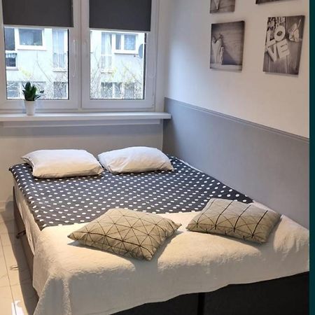 Nighthost Robotnicza 32 M248 Wroclaw Free Parking Διαμέρισμα Εξωτερικό φωτογραφία
