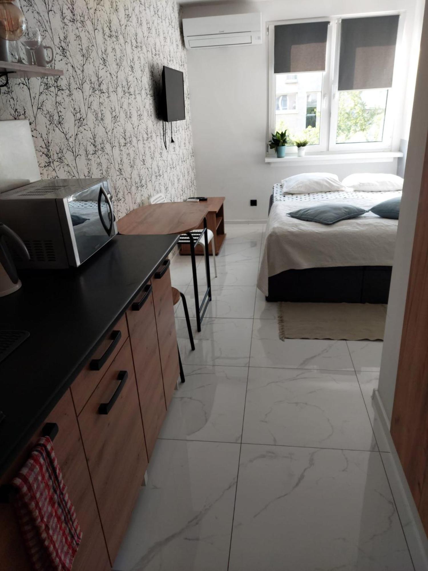 Nighthost Robotnicza 32 M248 Wroclaw Free Parking Διαμέρισμα Εξωτερικό φωτογραφία